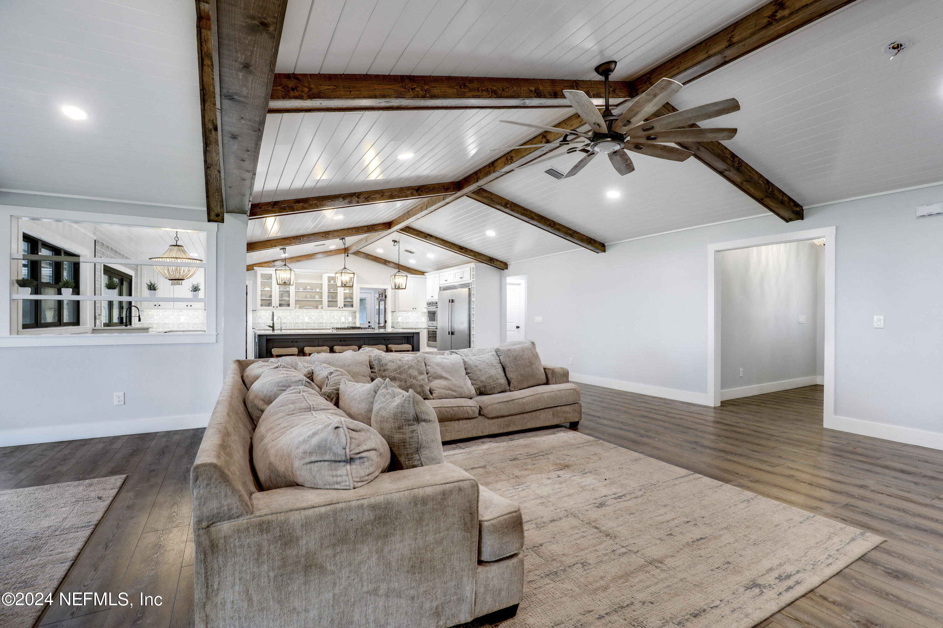 5200 Riverton Road Jacksonville, FL 32277 - Photo 26 of 90 16 Living Room