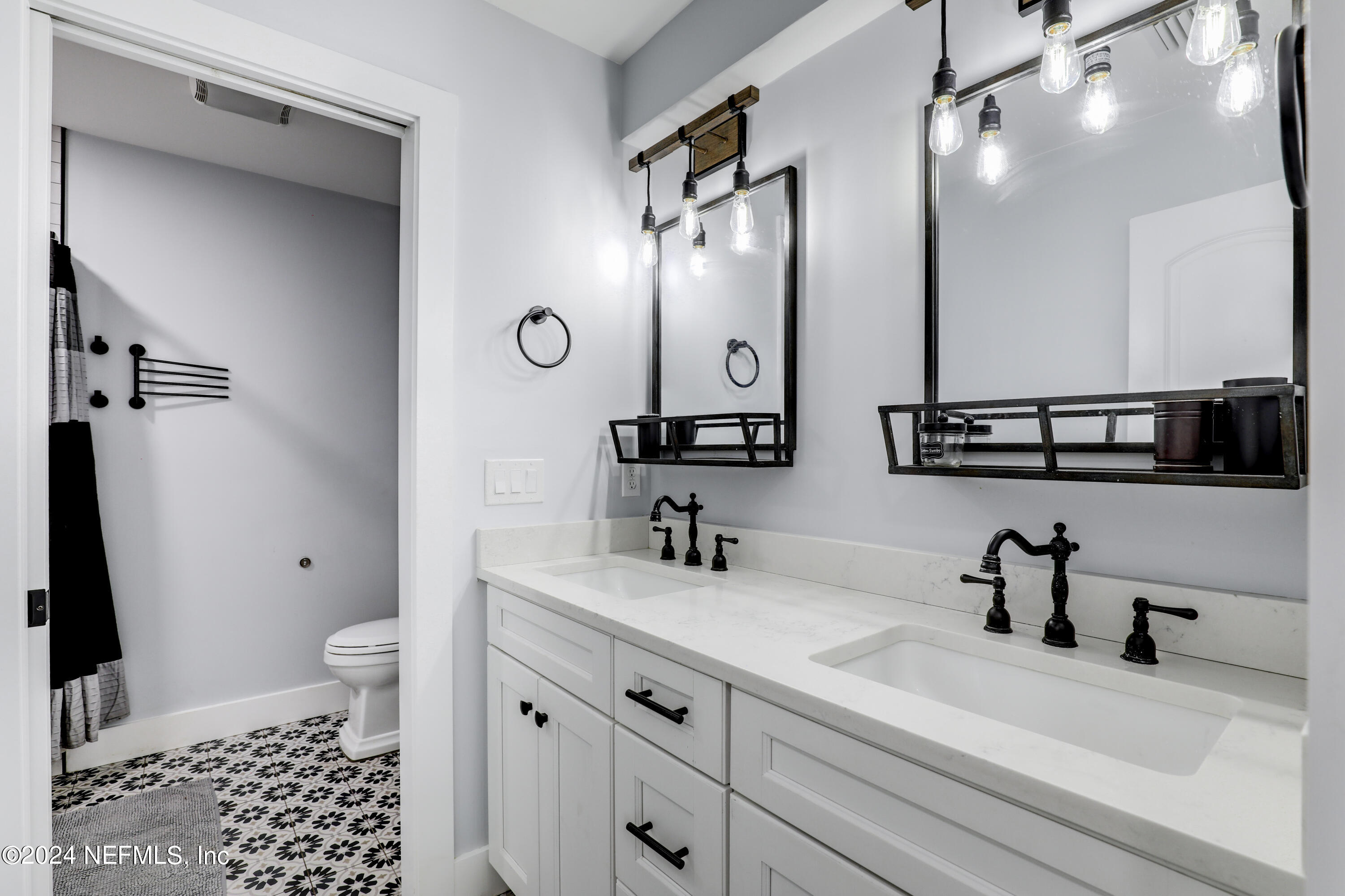 5200 Riverton Road Jacksonville, FL 32277 - Photo 54 of 90 45 Second Bathroom