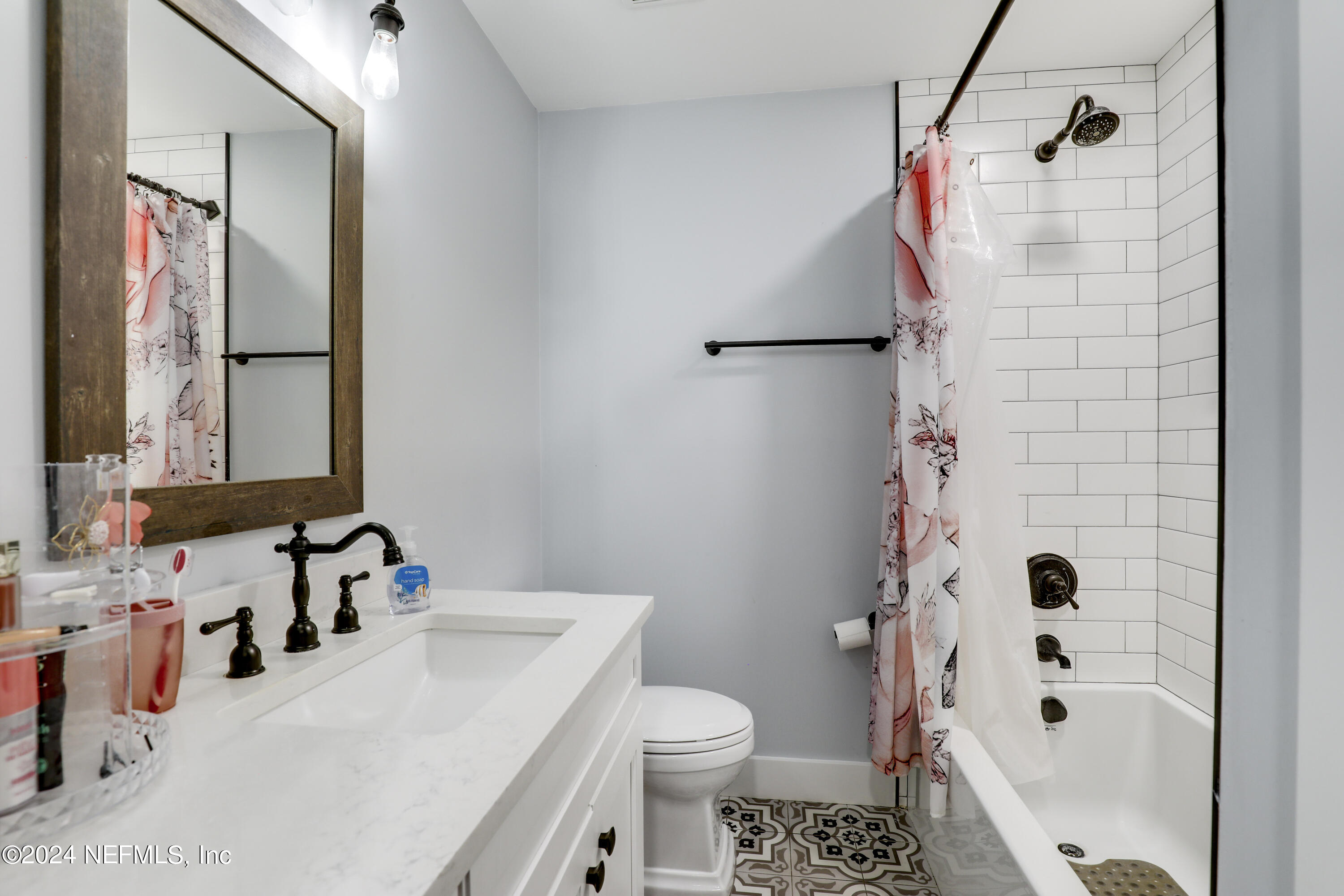 5200 Riverton Road Jacksonville, FL 32277 - Photo 55 of 90 46 Third Bathroom