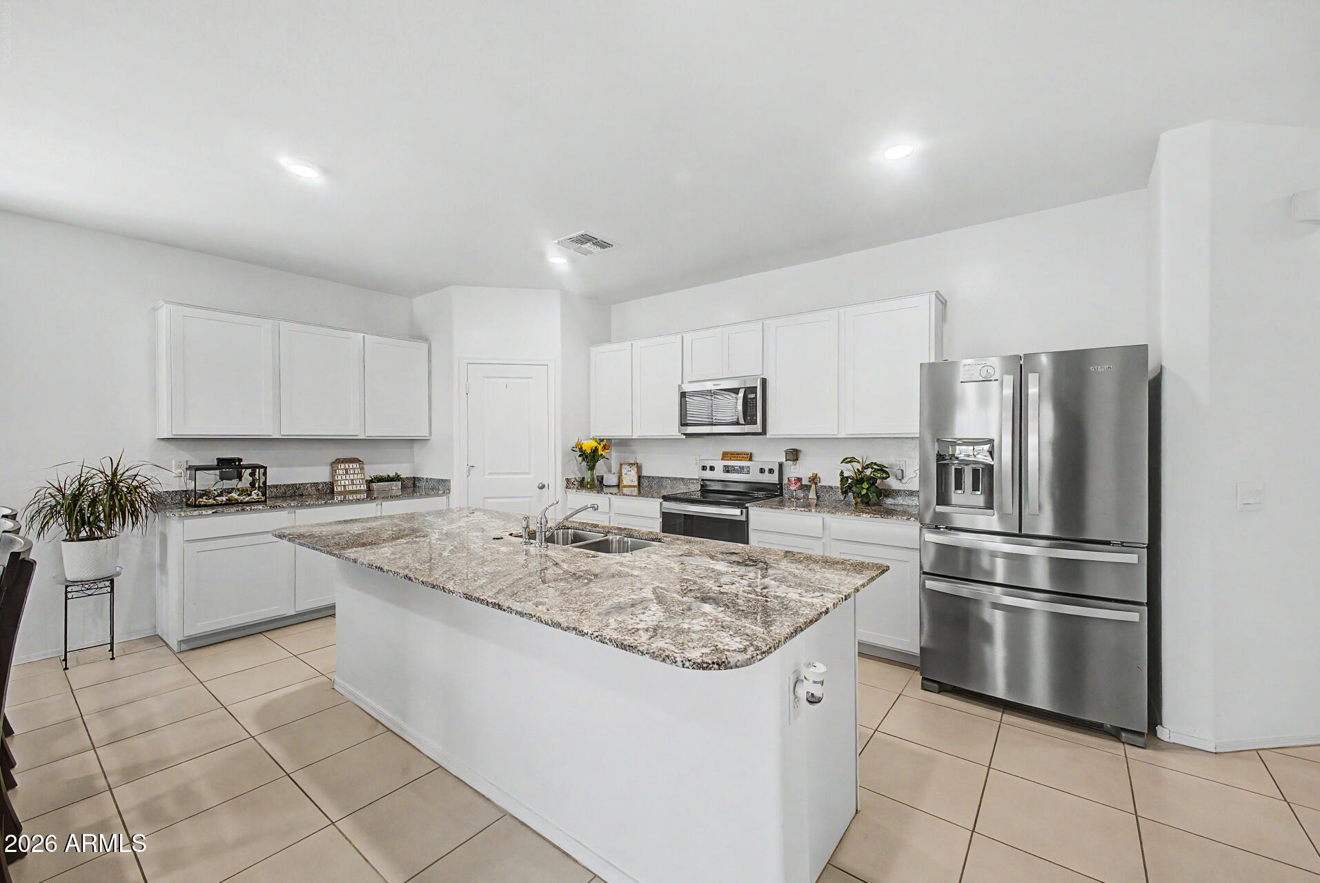 10611 West Bloch Road Tolleson, AZ 85353 - Photo 10 of 29