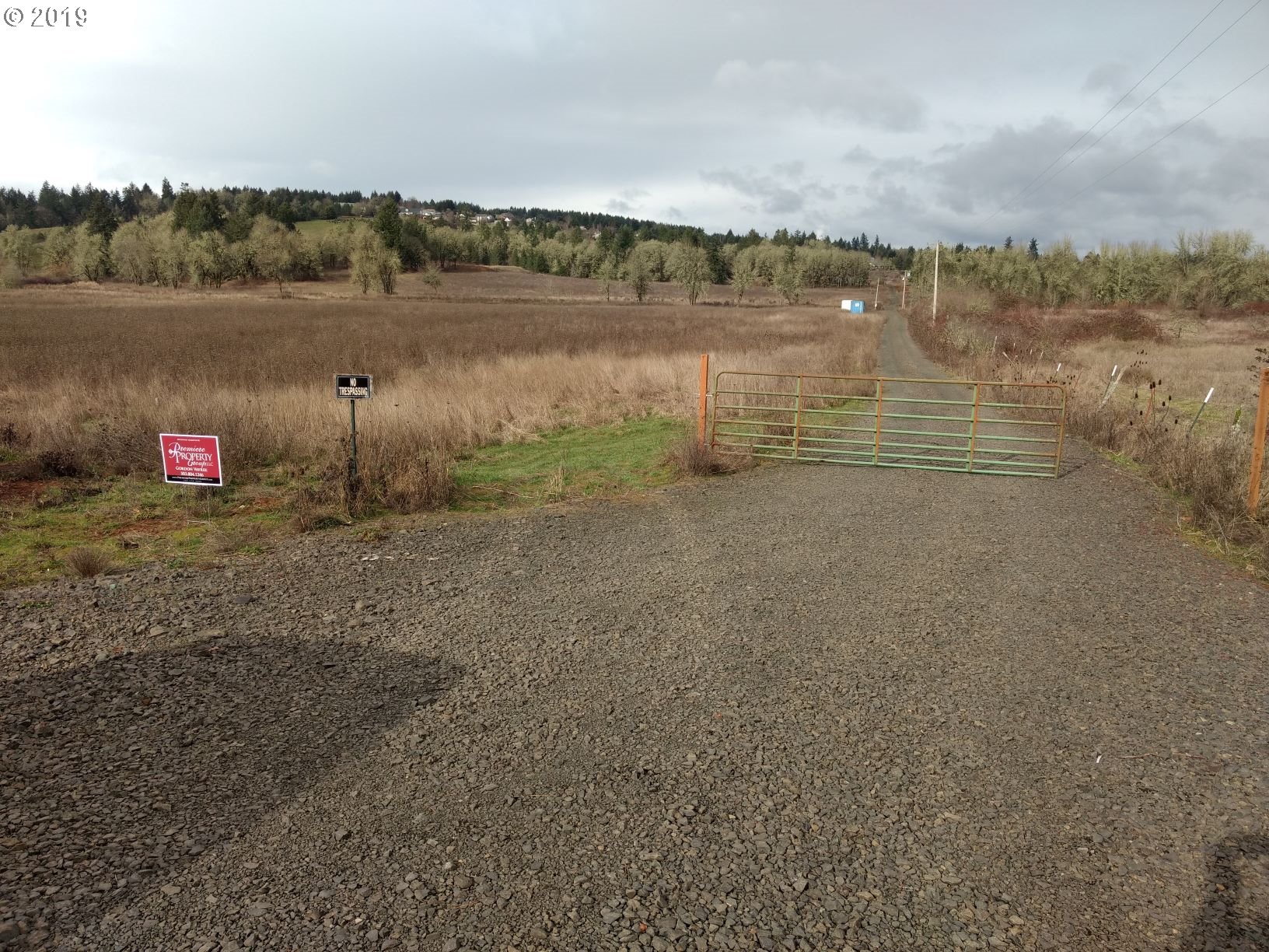 2509 Liberty Road Dallas, OR 97338 - Photo 2 of 9 a view of lake with green space