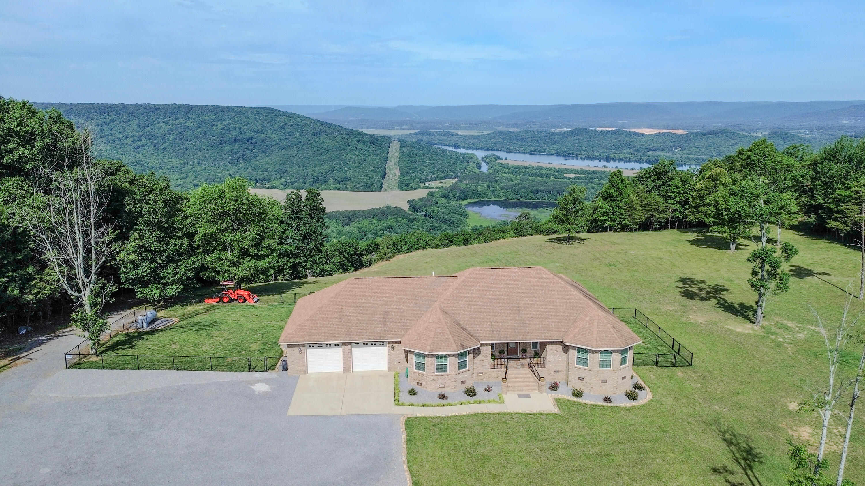 641 county road 331-64