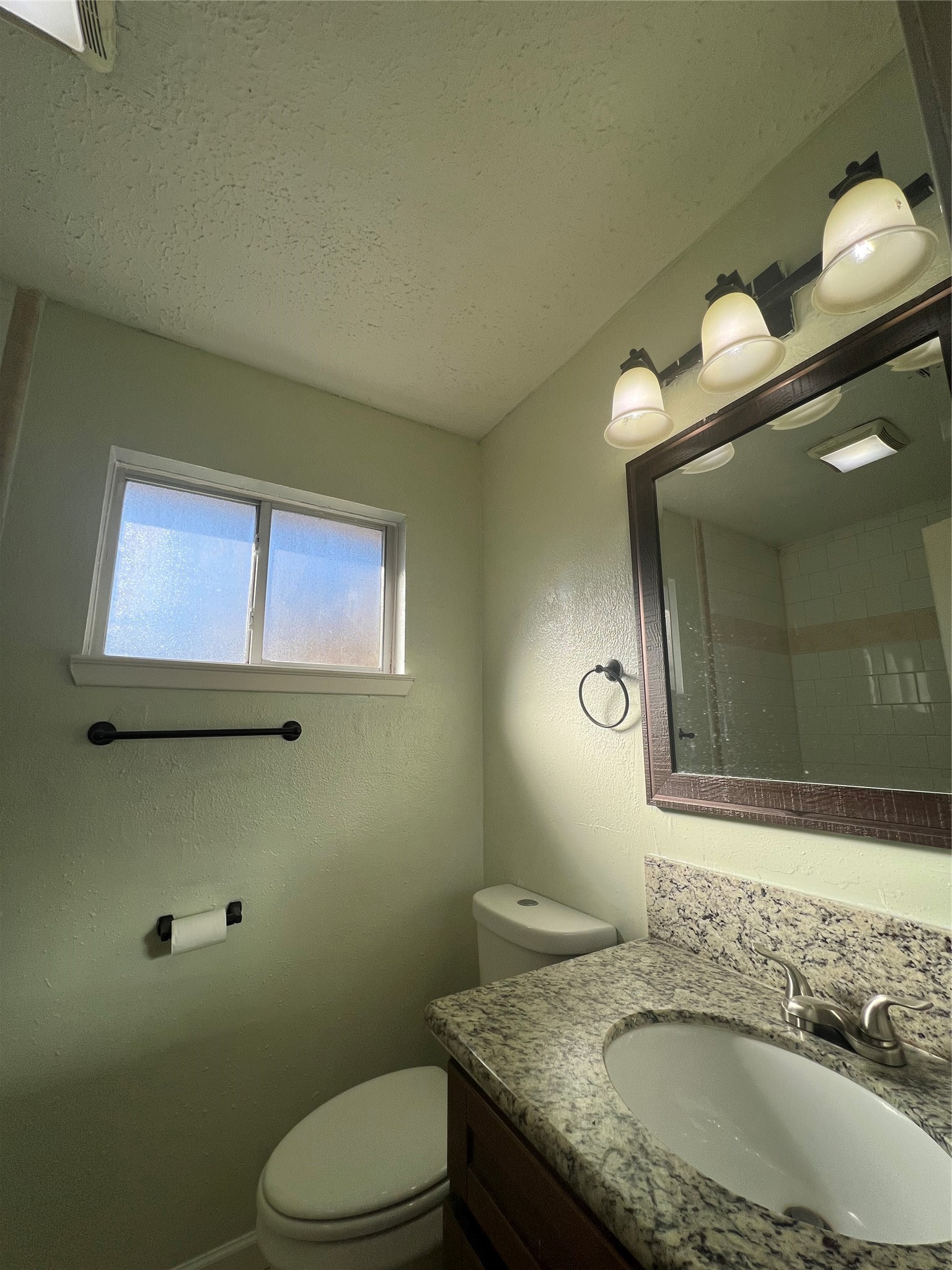 2406 Ridge Hollow Drive Houston, TX 77067 - Photo 22 of 46