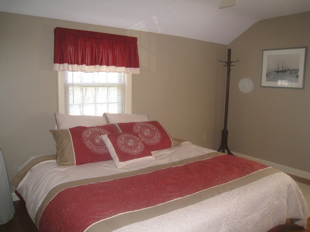 25 Amble Road Chelmsford, MA 01824 - Photo 13 of 20