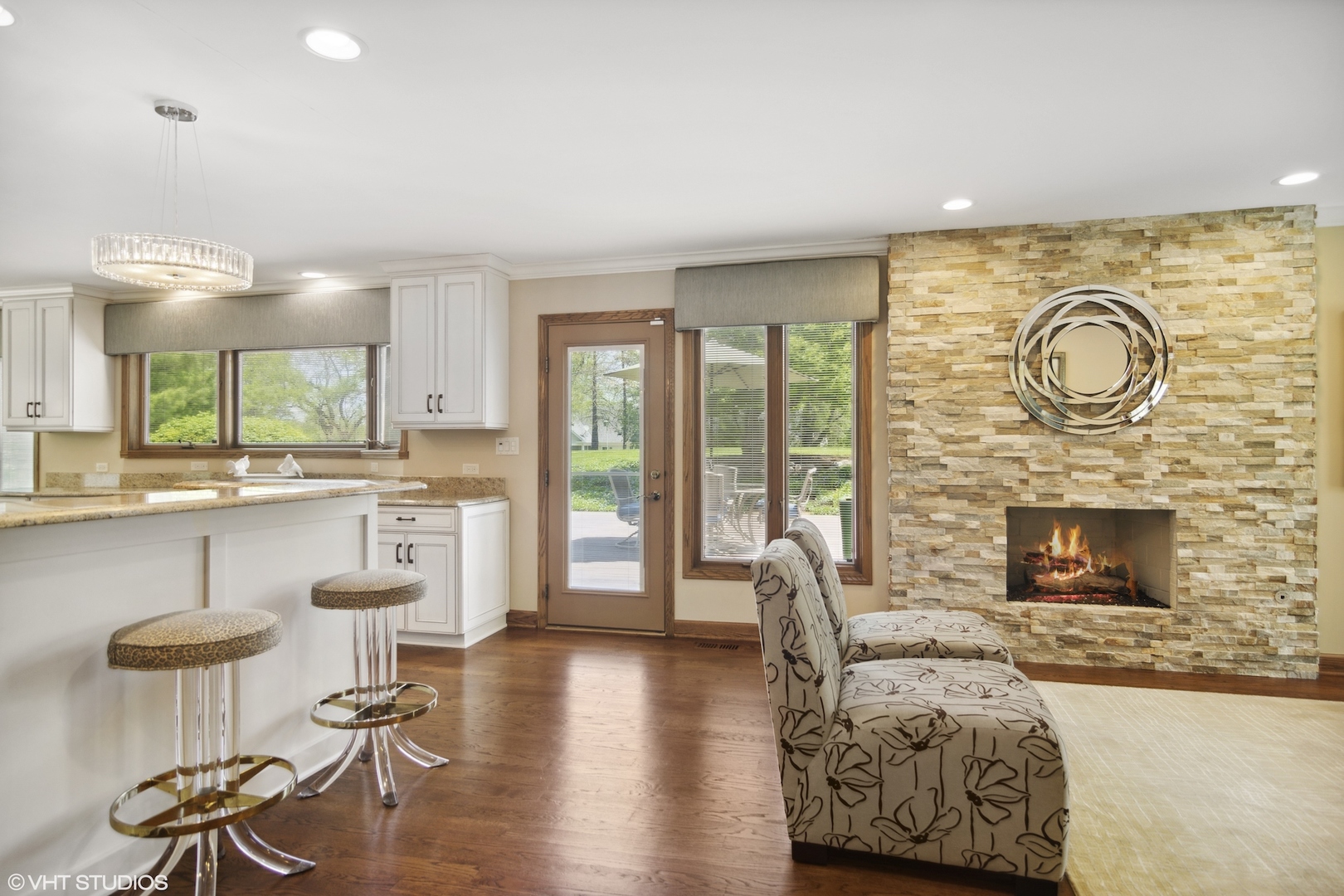 26 Carlisle Road Hawthorn Woods, IL 60047 - Photo 17 of 35 Gallery Image 17