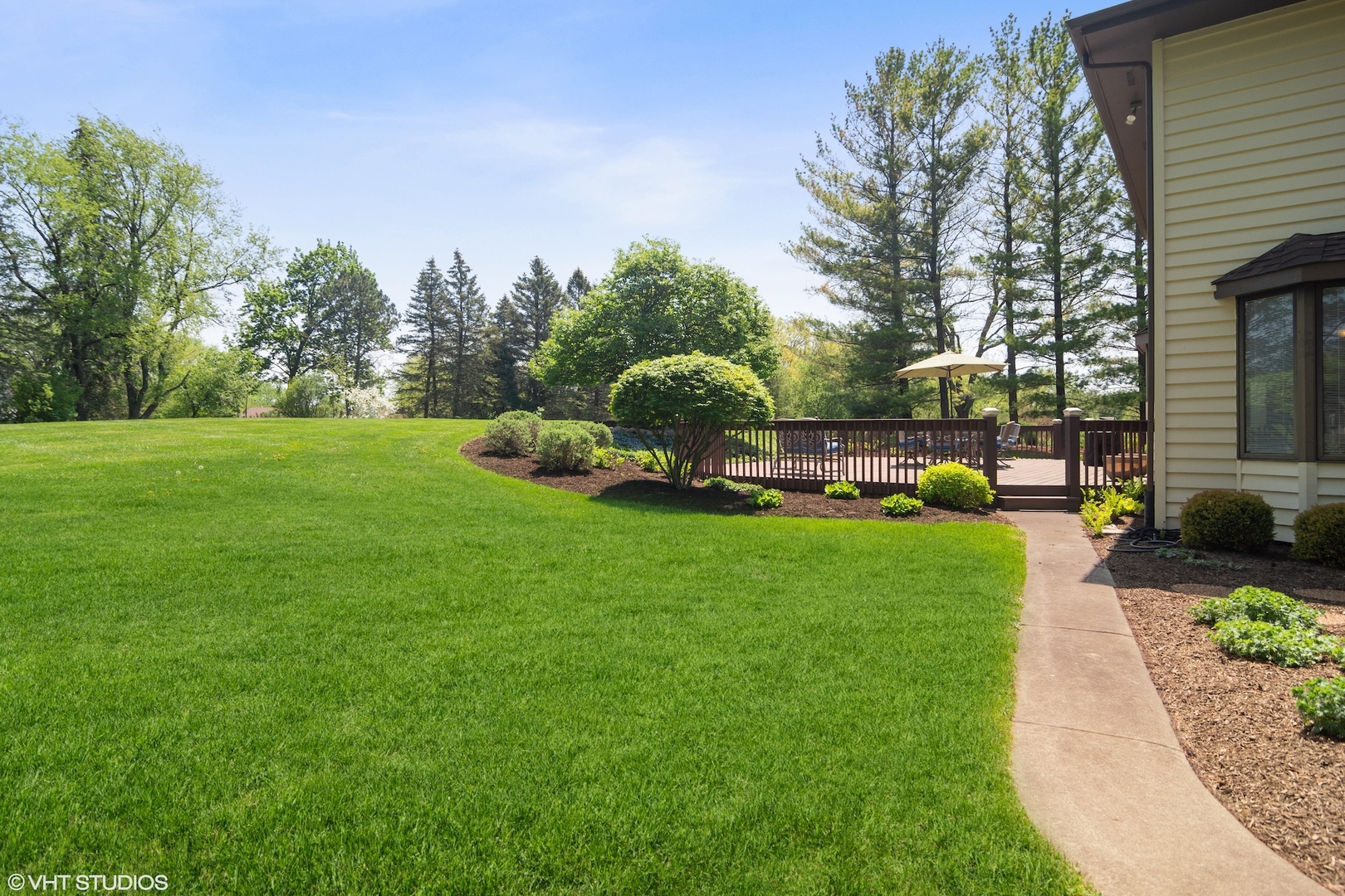 26 Carlisle Road Hawthorn Woods, IL 60047 - Photo 32 of 35 Gallery Image 32