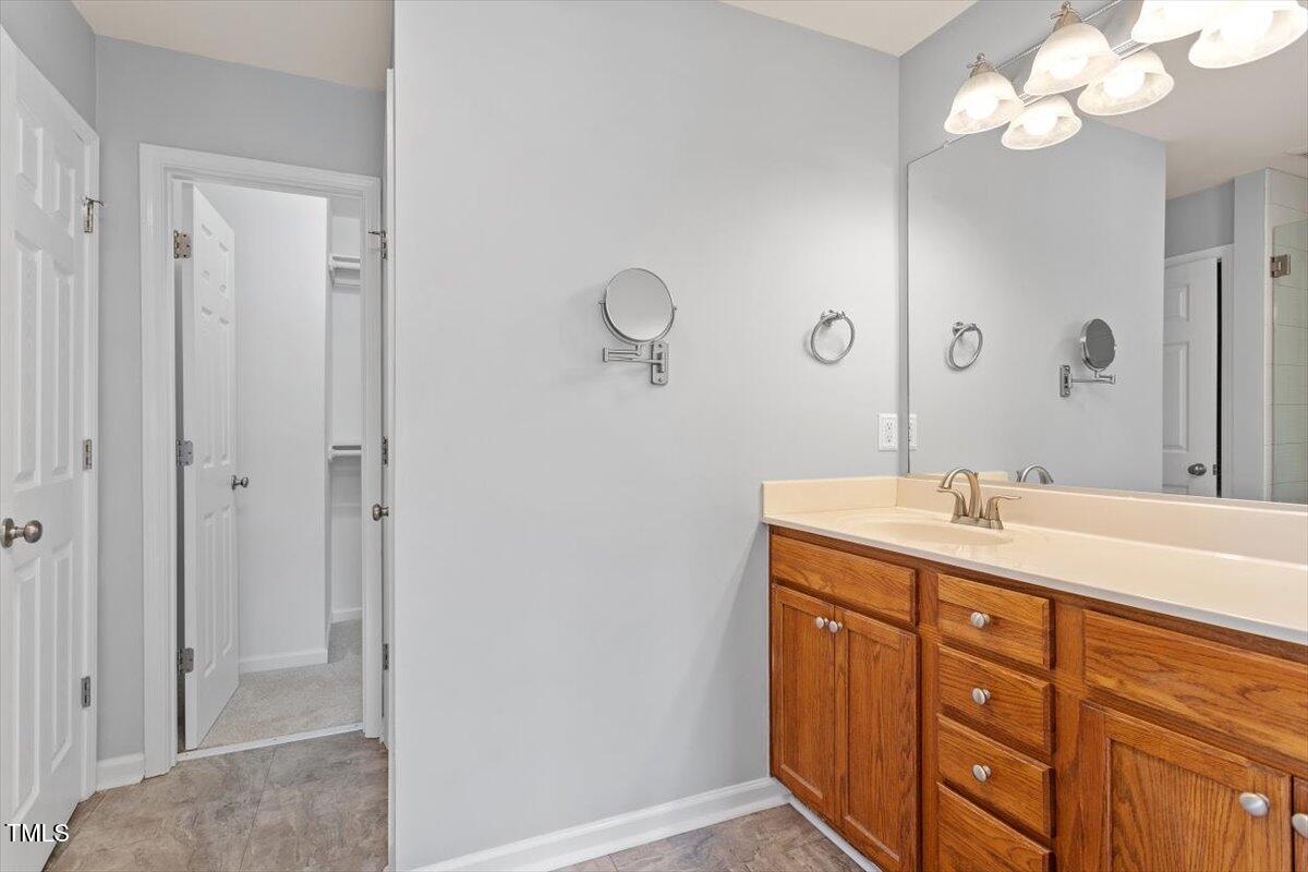 3021 Winding Waters Way Raleigh, NC 27614 - Photo 21 of 53 Primary Bathroom