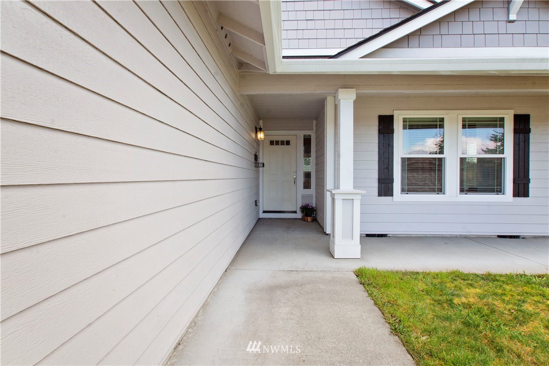6323 199th Loop Southwest Rochester, WA 98579 - Photo 2 of 27