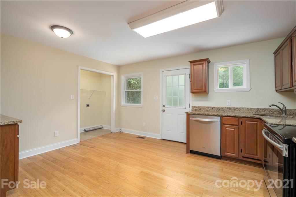 348 Faith Road Mooresville, NC 28115 - Photo 11 of 27 Gallery Image 11