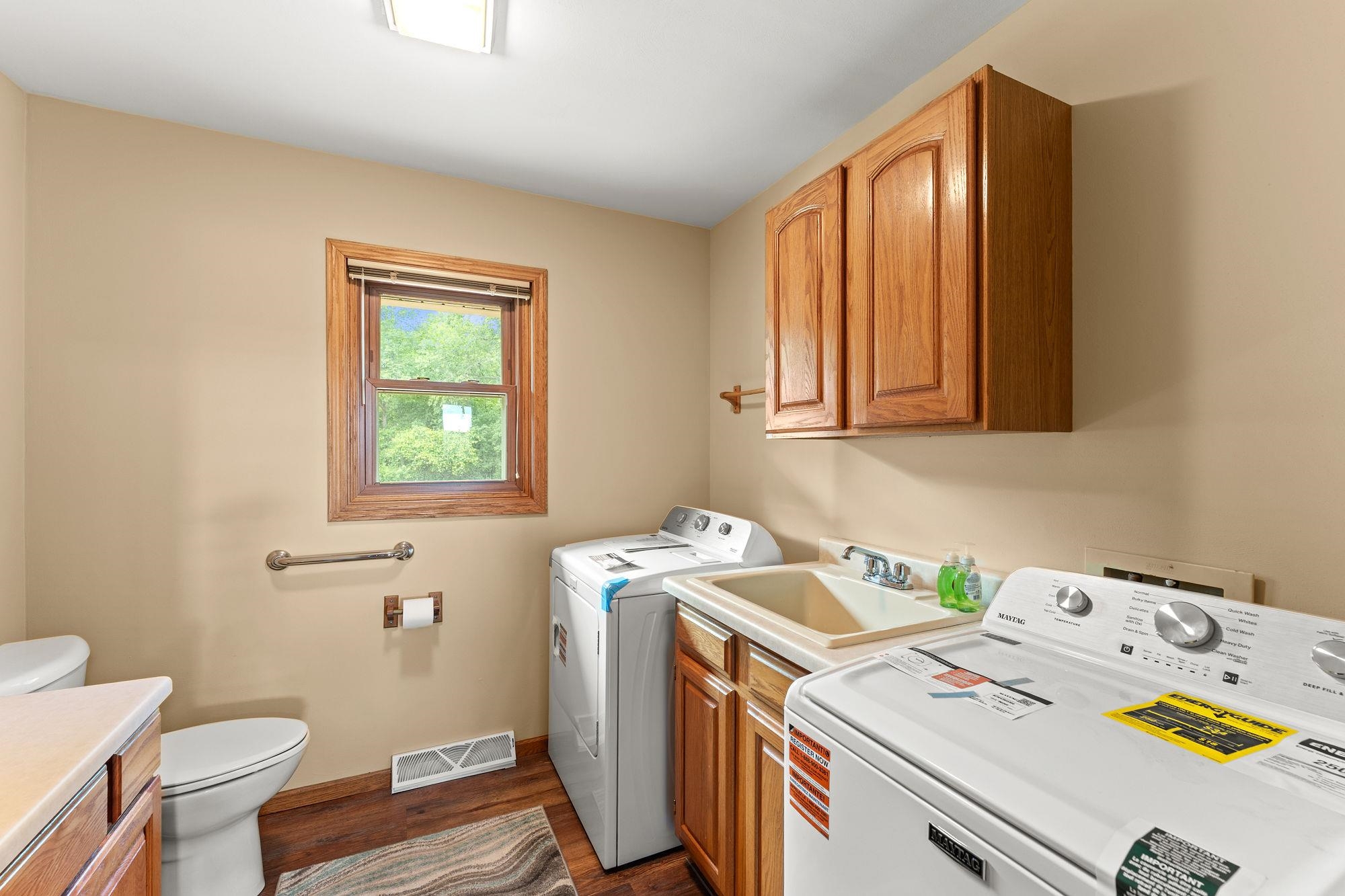 S6041 Oak Court Baraboo, WI 53913 - Photo 14 of 69