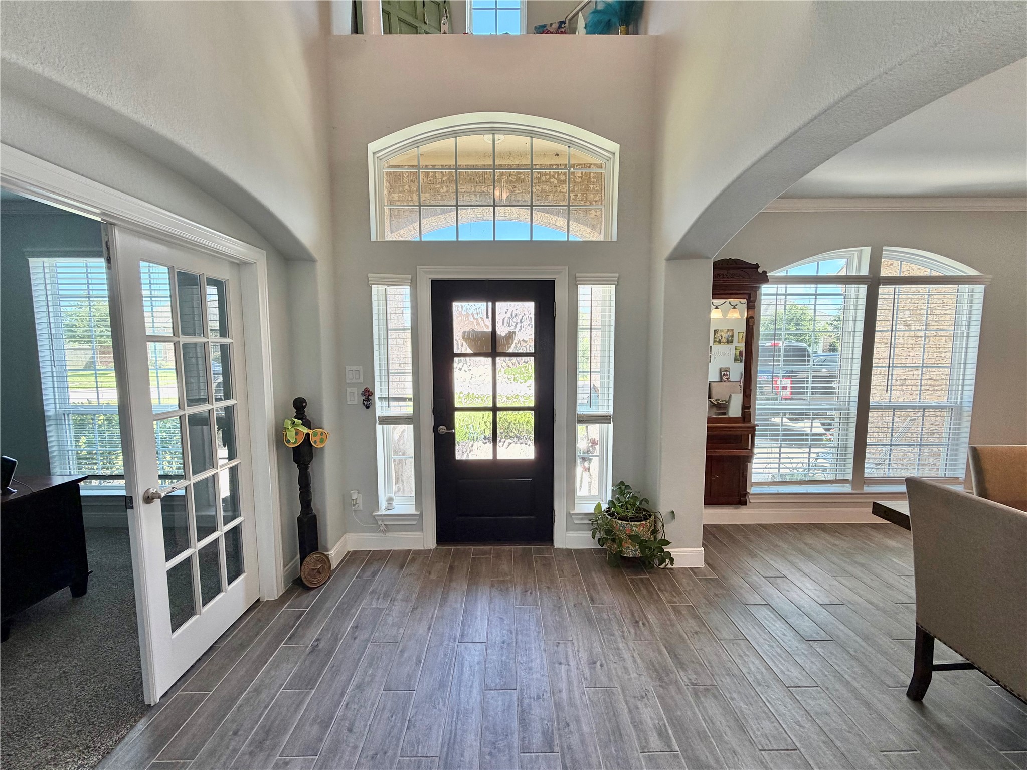 1217 Laurel Loop Angleton, TX 77515 - Photo 2 of 50