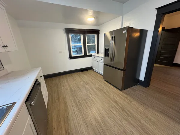 $229,900 | 618 East Division Street, Shawano, WI 54166