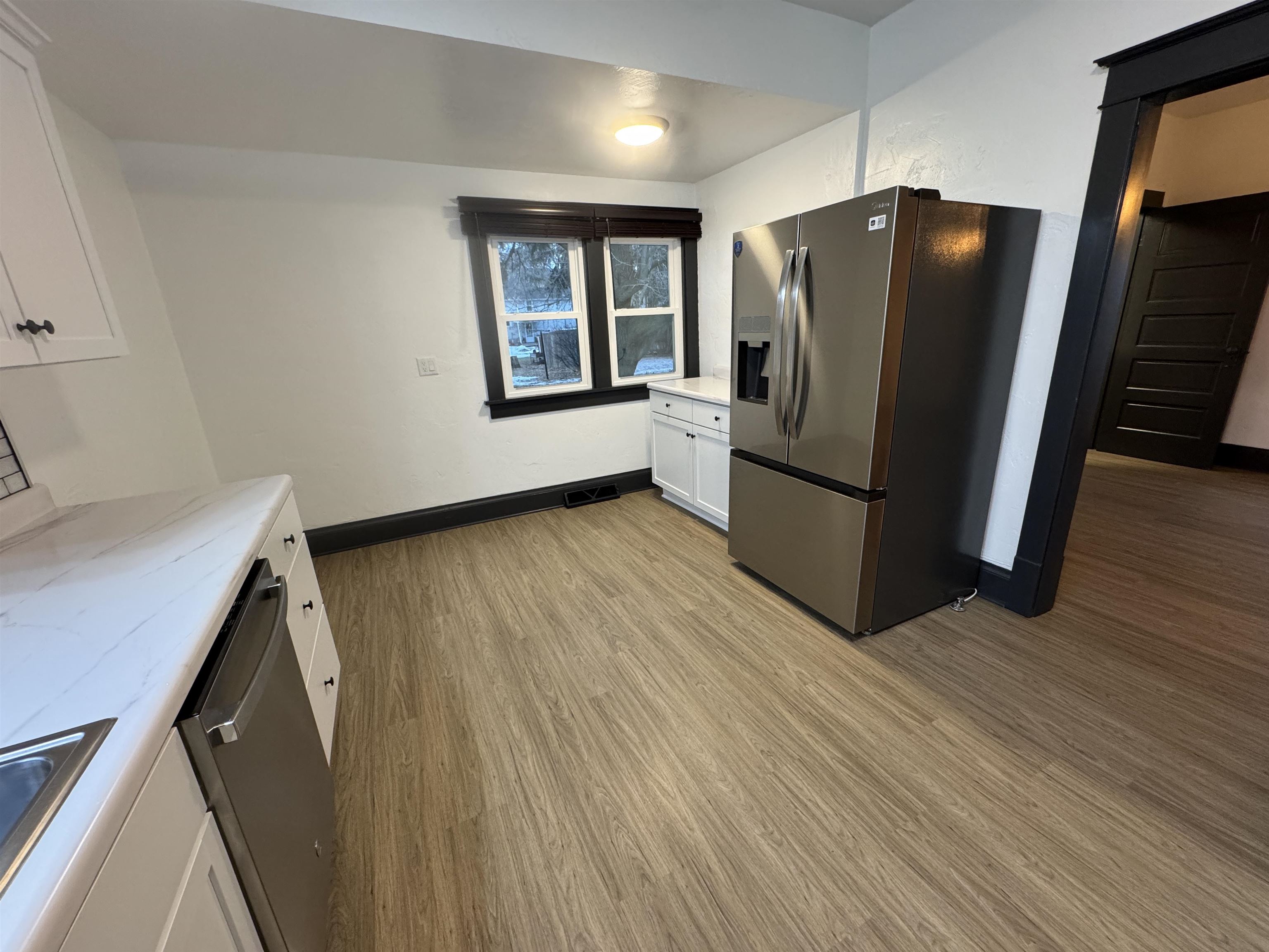 618 East Division Street Shawano, WI 54166 - Photo 13 of 23