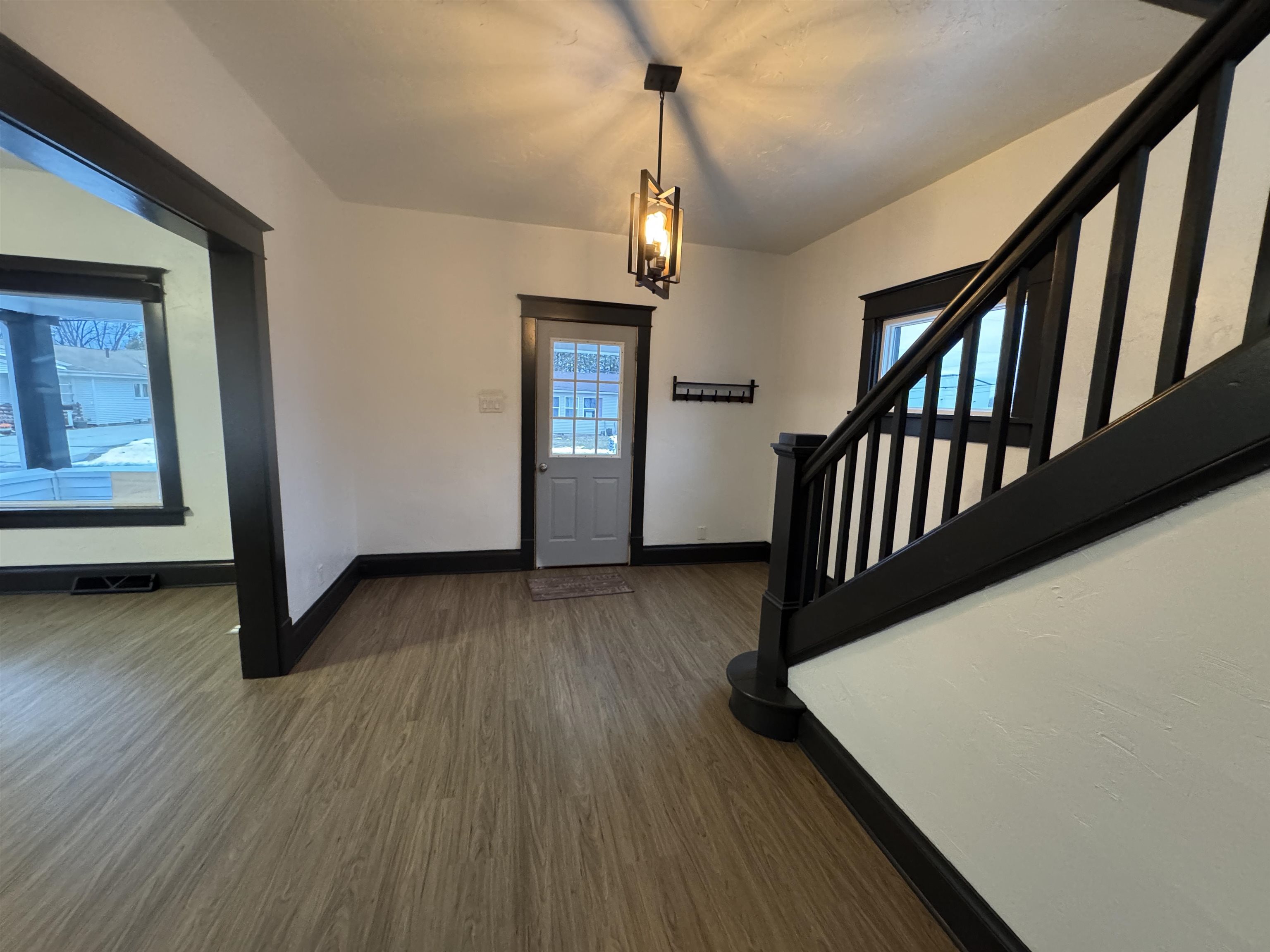 618 East Division Street Shawano, WI 54166 - Photo 7 of 23