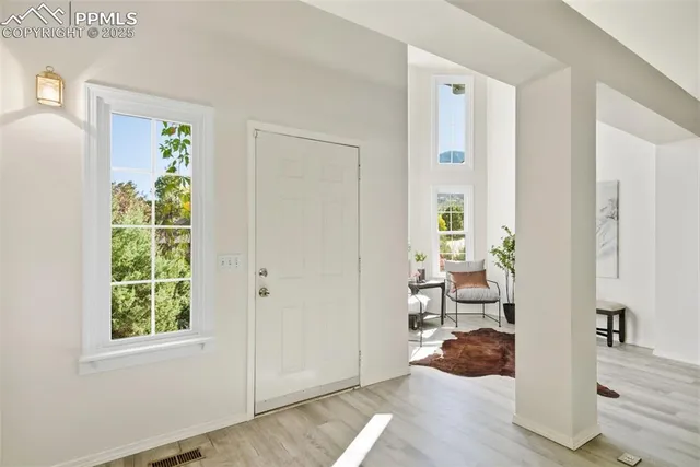 a view of a bedroom and bedroom