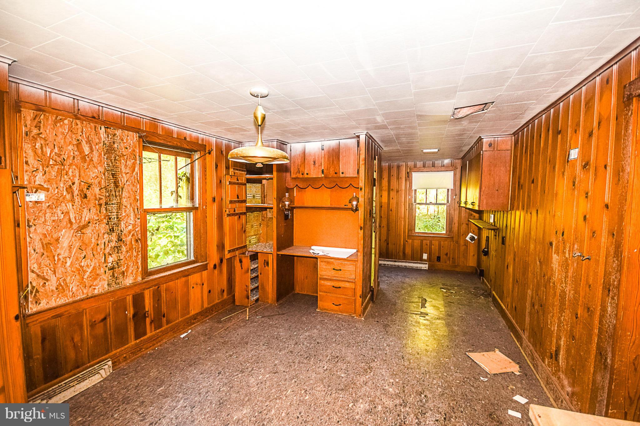 5105 Blackrock Road Manchester, MD 21102 - Photo 17 of 30 Interior (General)