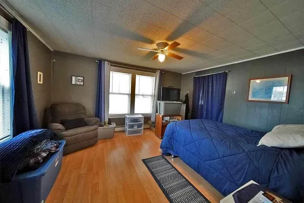 $114,900 | 33 Columbia Street, Houlton, ME 04730