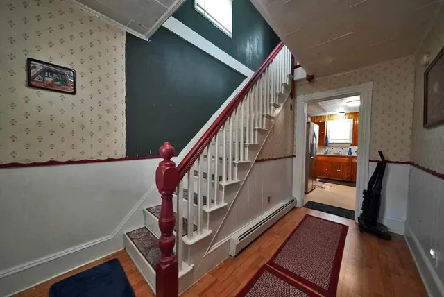 $114,900 | 33 Columbia Street, Houlton, ME 04730