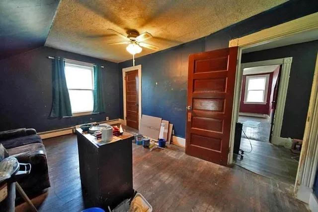 $114,900 | 33 Columbia Street, Houlton, ME 04730