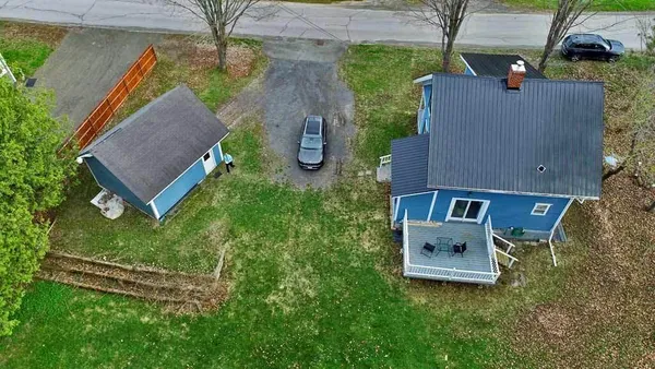 $114,900 | 33 Columbia Street, Houlton, ME 04730