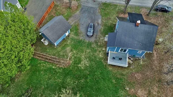 $114,900 | 33 Columbia Street, Houlton, ME 04730