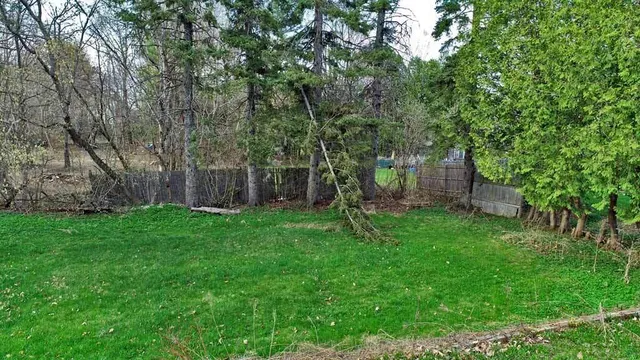 $114,900 | 33 Columbia Street, Houlton, ME 04730