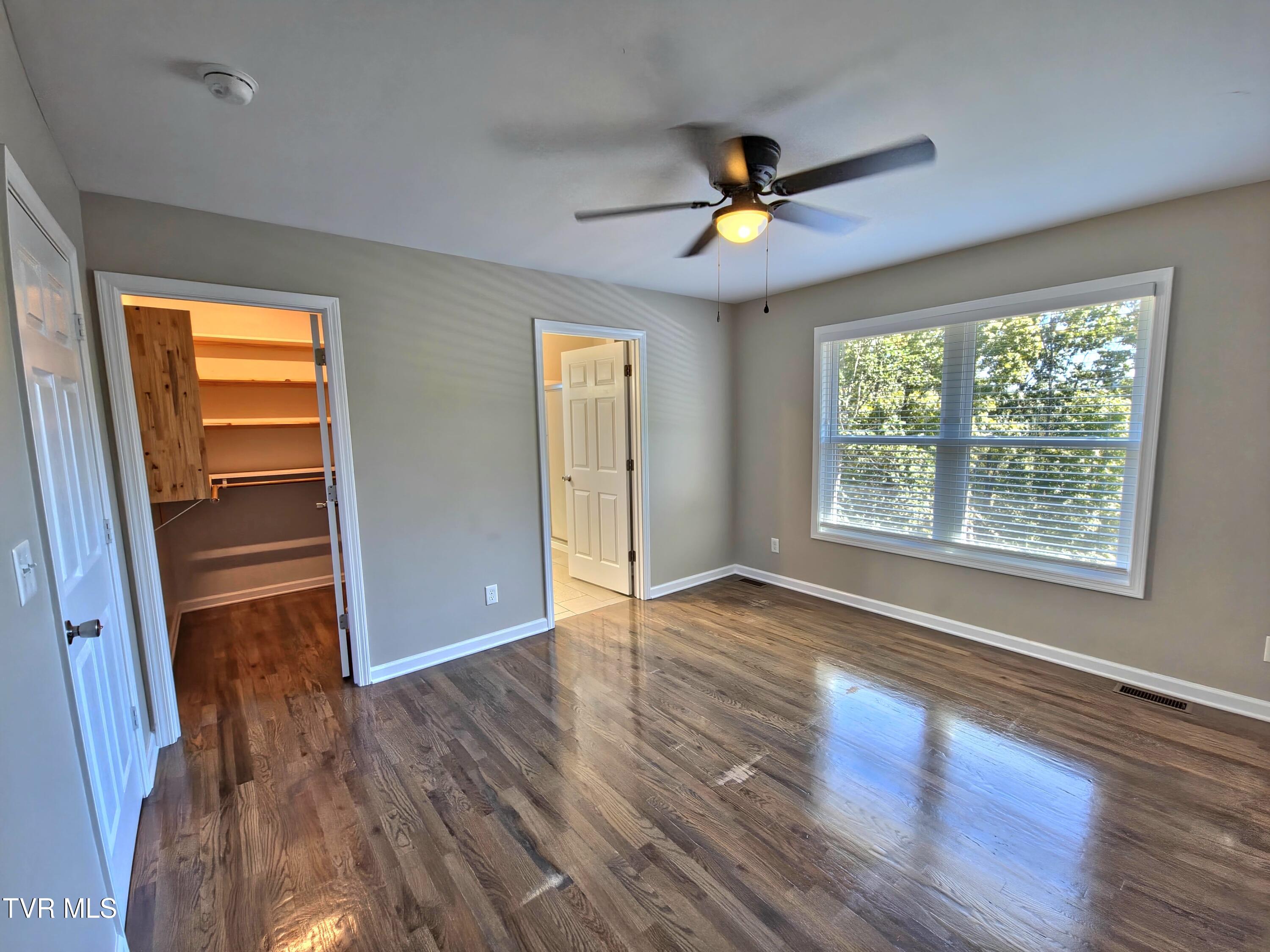 375 Ridgeway Road Kingsport, TN 37664 - Photo 9 of 26 25480