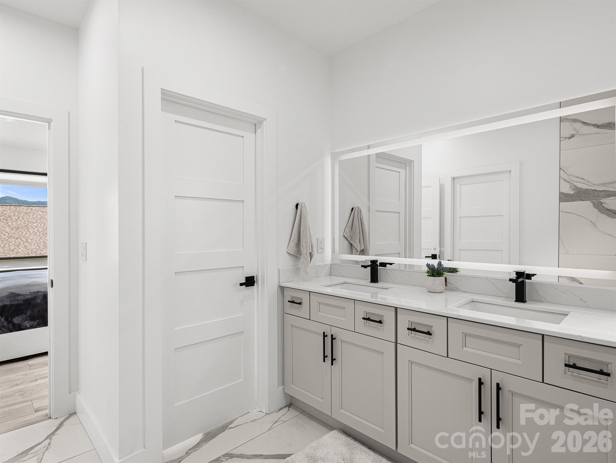 1026 Hillside Ridge Road Candler, NC 28715 - Photo 14 of 48