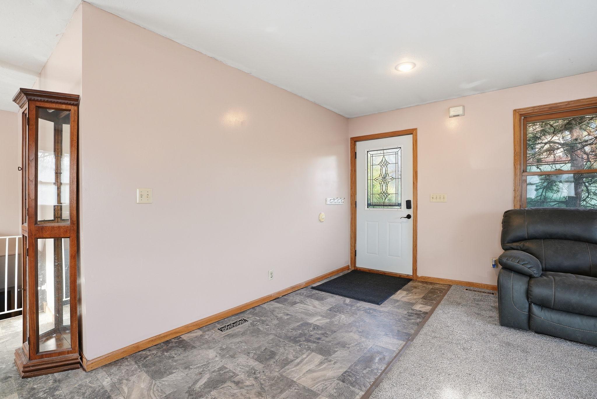 3842 Pershing Street Southwest Prior Lake, MN 55372 - Photo 2 of 42