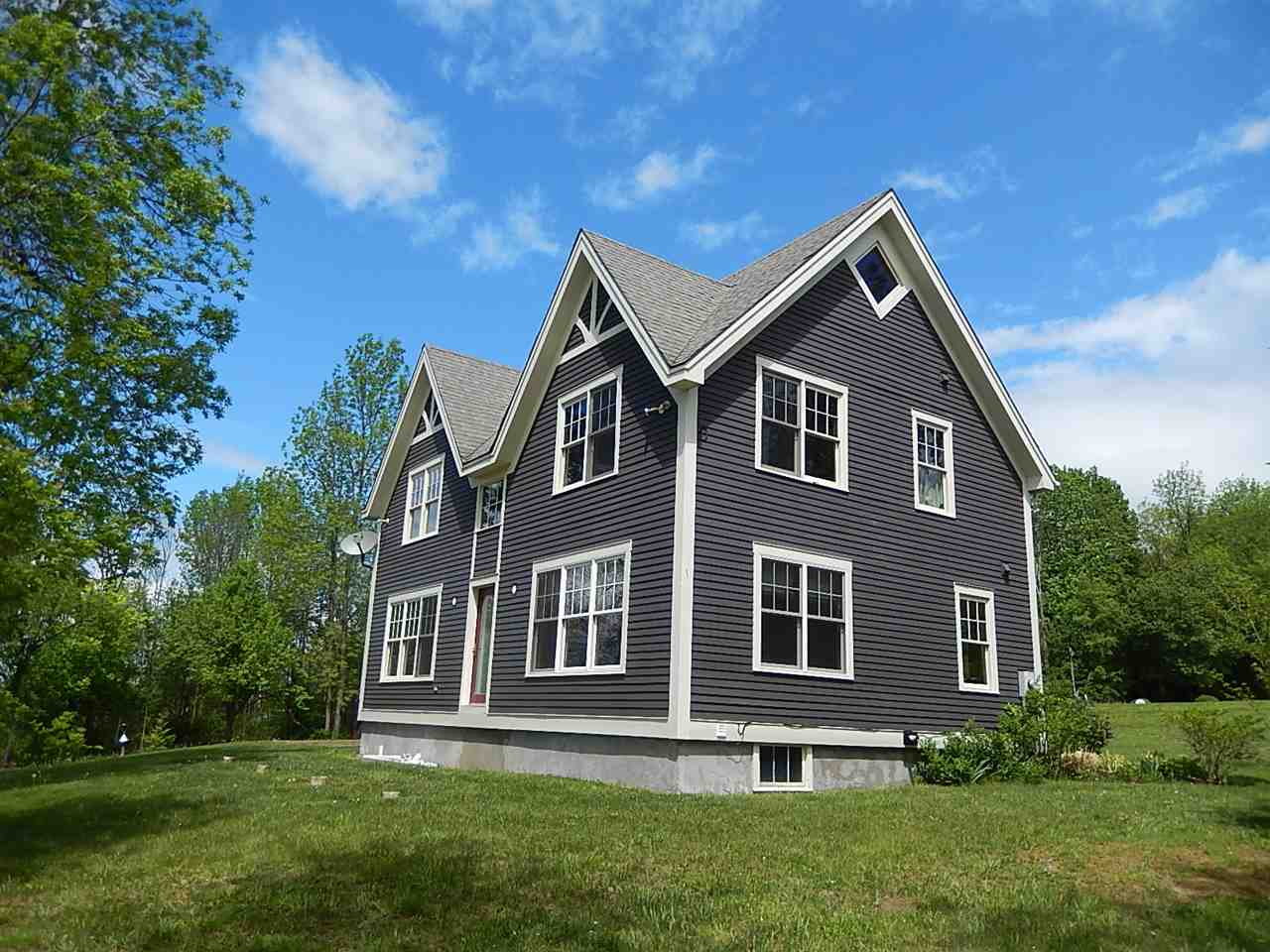 588 Round Farm Barn Road Ferrisburgh, VT 05456 - Photo 5 of 29 Gallery Image 5