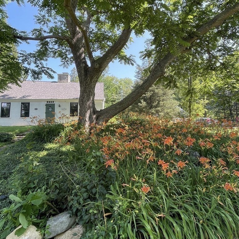 52 Old Oaken Bucket Road Scituate, MA 02066 - Photo 2 of 32 Gallery Image 2