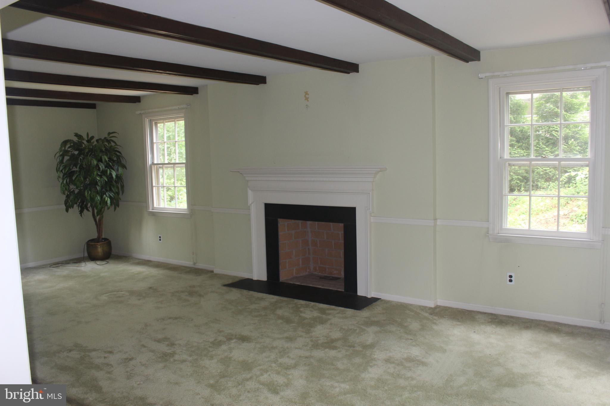 303 French Road Newtown Square, PA 19073 - Photo 5 of 21