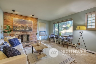 16815 105th Avenue Southeast Renton, WA 98055 - Photo 5 of 25 Gallery Image 5