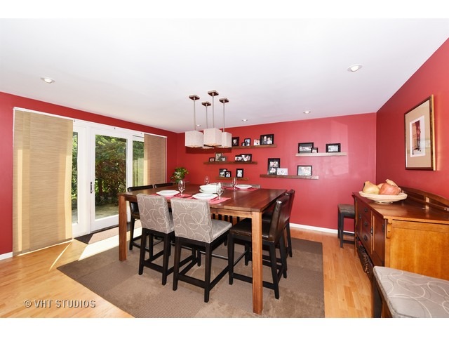 469 Repton Road Riverside, IL 60546 - Photo 7 of 15