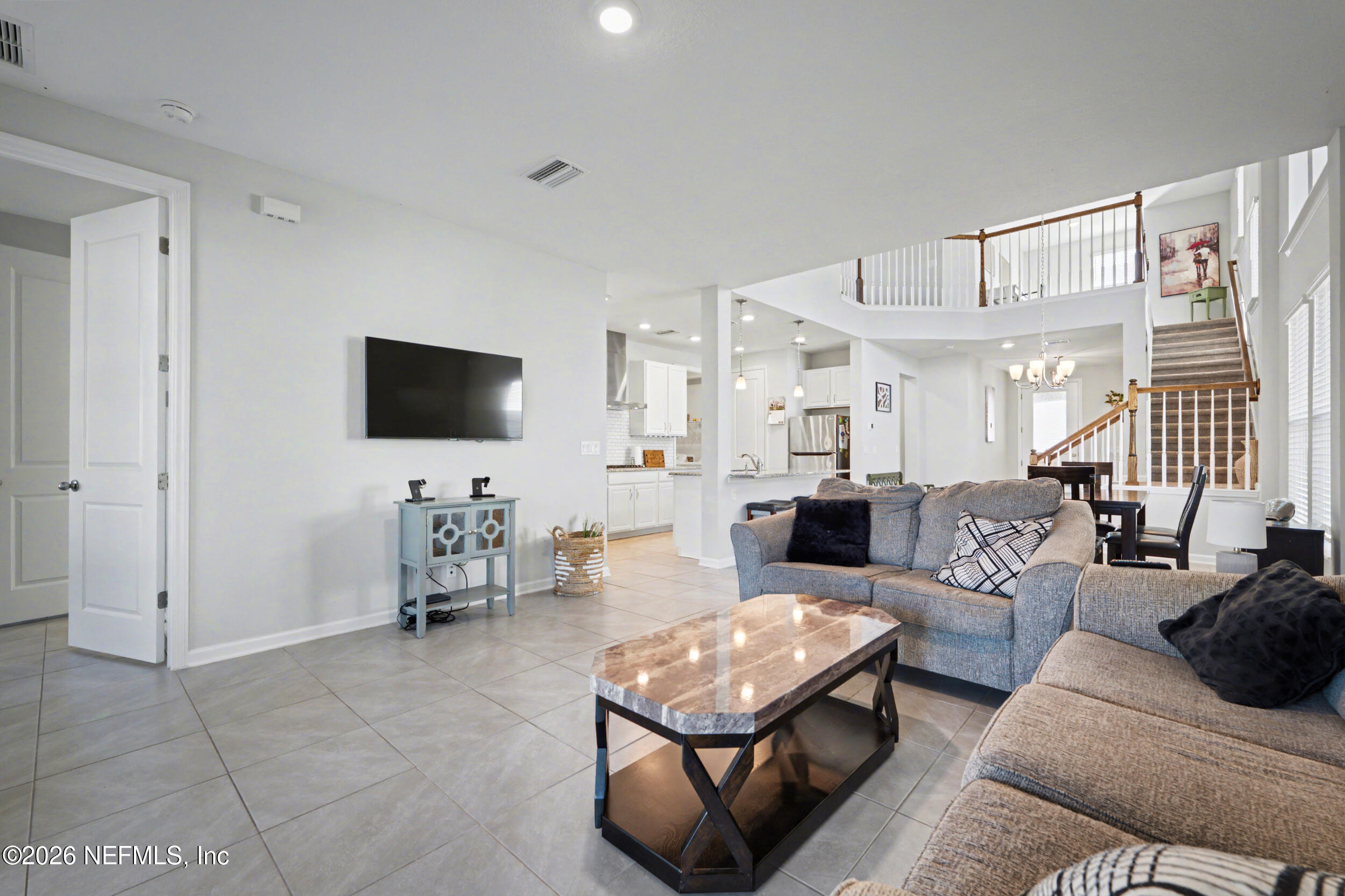 10231 Innovation Way Jacksonville, FL 32256 - Photo 15 of 41 Great Room