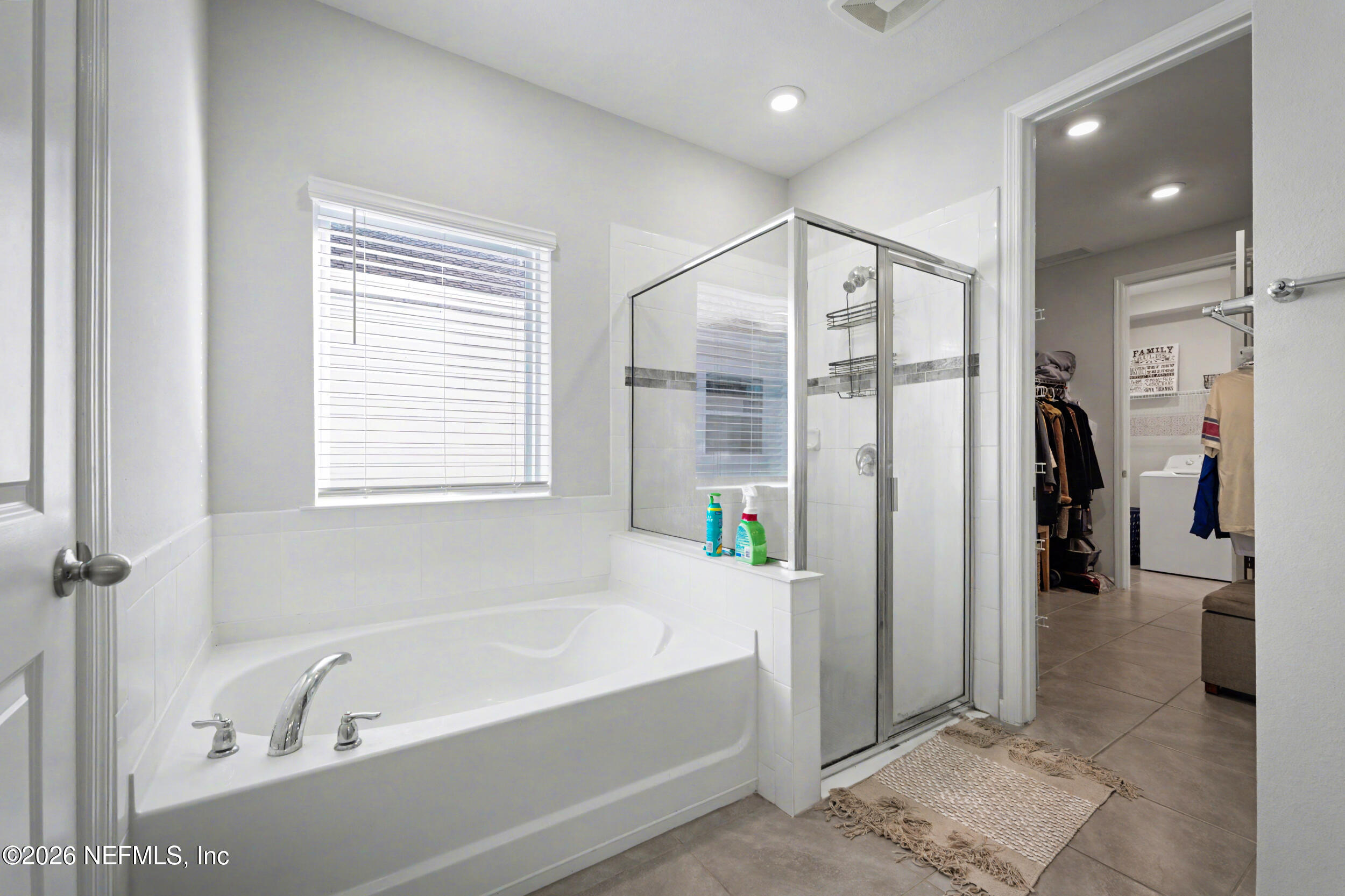 10231 Innovation Way Jacksonville, FL 32256 - Photo 20 of 41 Primary Bathroom