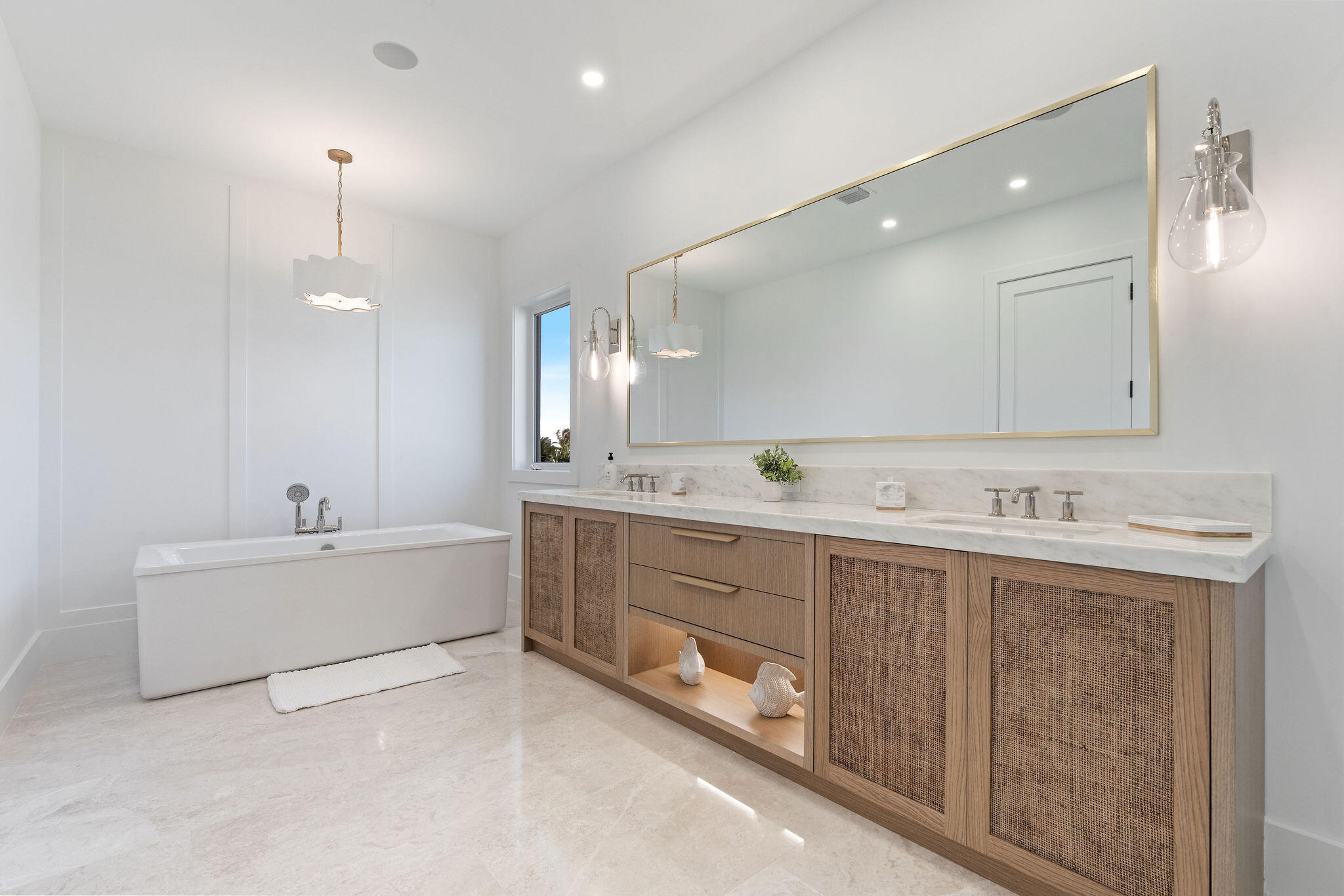 1002 Snapper Lane Key Largo, FL 33037 - Photo 28 of 106 a spacious bathroom with a double vanity sink mirror and bathtub