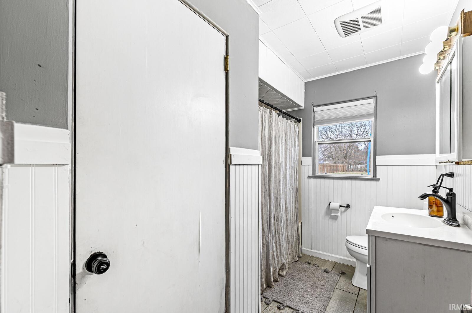 56852 Cedar Road Mishawaka, IN 46544 - Photo 16 of 32 Gallery Image 16
