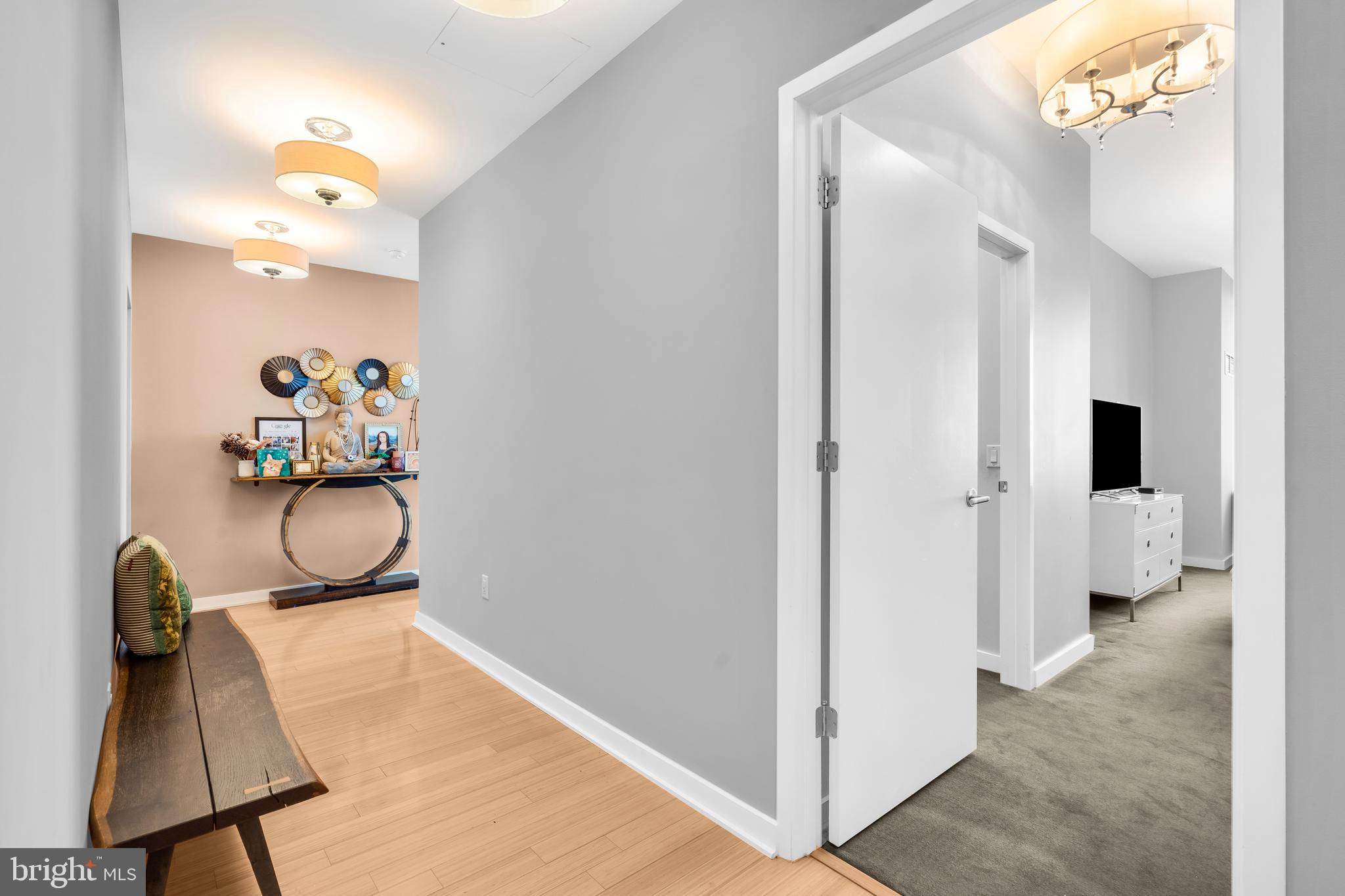 2101 Market Street, Unit PH02 Philadelphia, PA 19103 - Photo 19 of 56