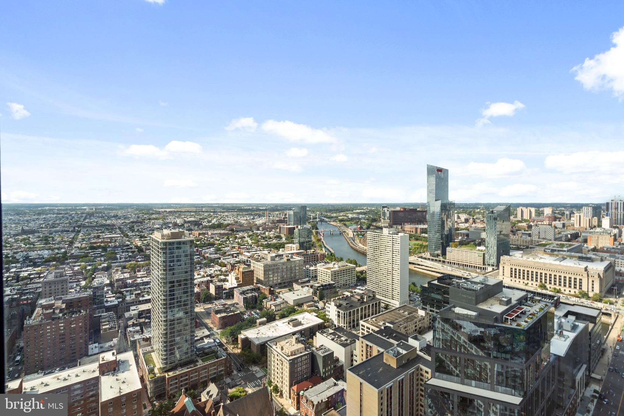 2101 Market Street, Unit PH02 Philadelphia, PA 19103 - Photo 43 of 56 an aerial view of a city