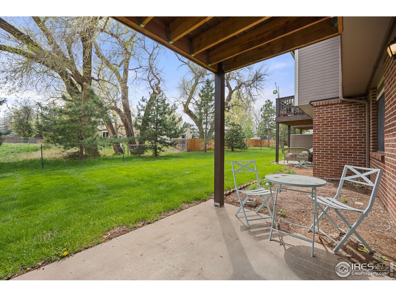 1231 West Swallow Road, Unit 314 Fort Collins, CO 80526 - Photo 19 of 29 a view of an outdoor space with garden