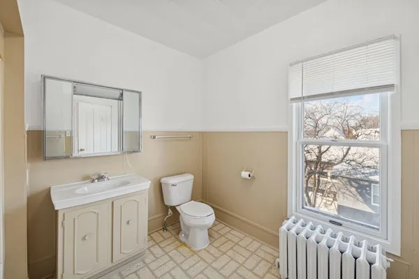 $195,000 | 321 5th Avenue East, Ashland, WI 54806