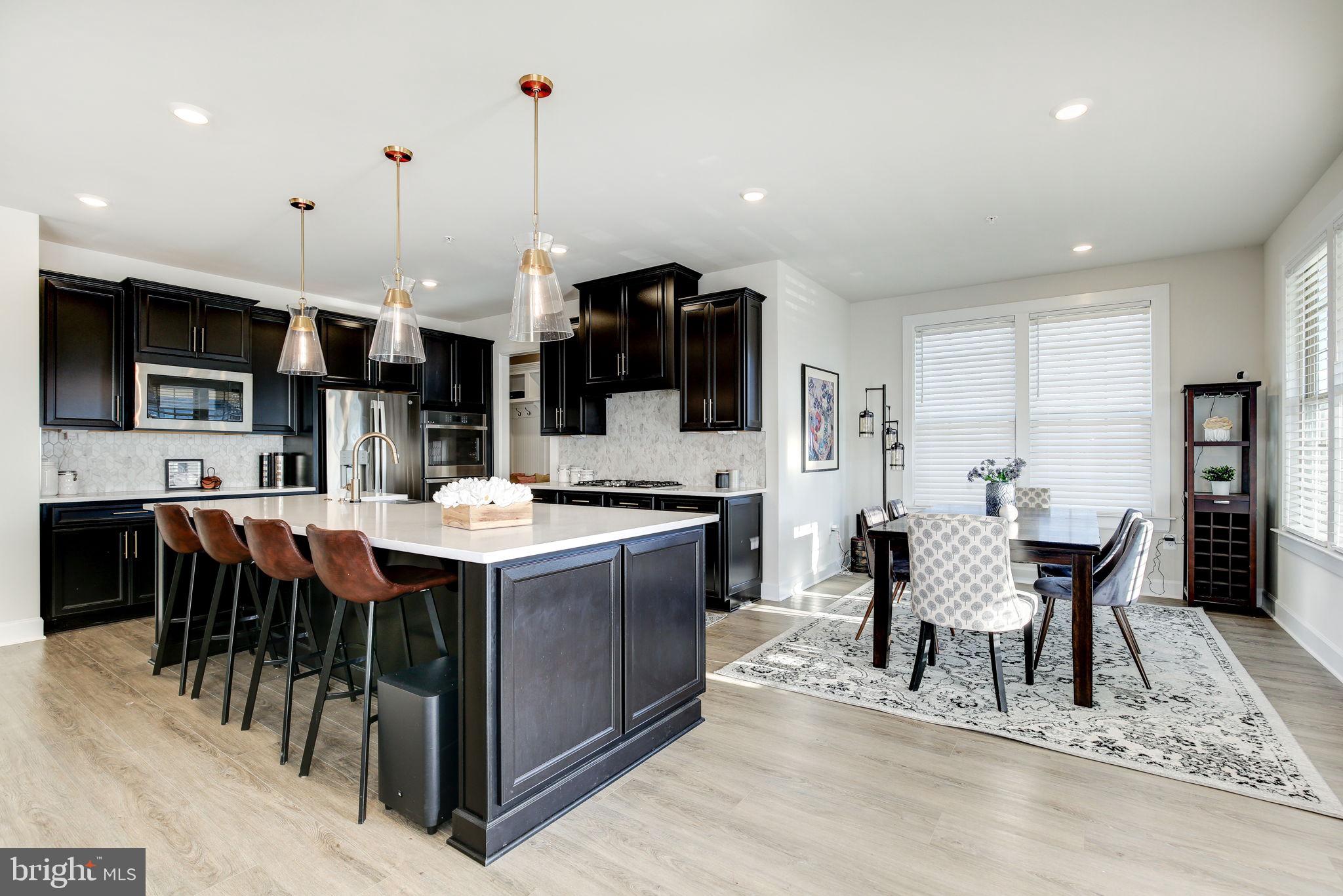 6547 Clubhouse Boulevard Laurel, MD 20708 - Photo 25 of 86 Bar Stools, Breakfast Nook. All boxes checked!