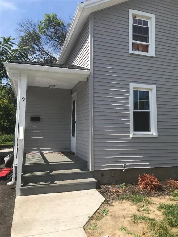 9 Straub Street Rochester, NY 14613 - Photo 5 of 6