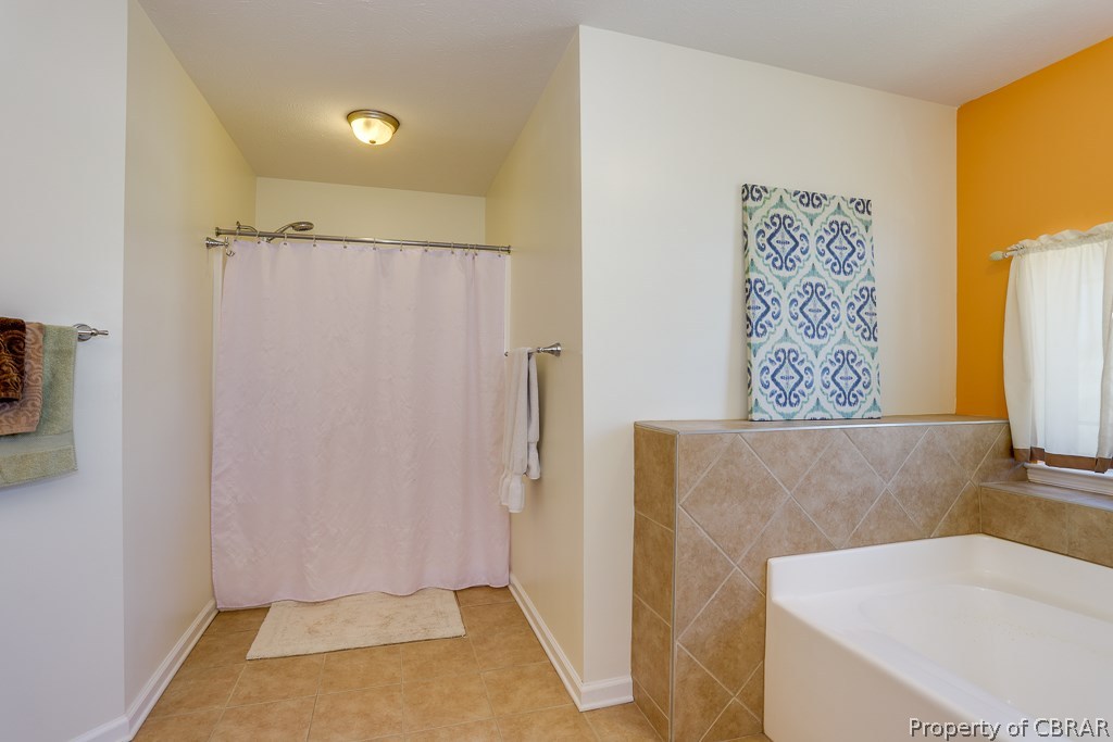 3984 Ordinary Loop Hayes, VA 23072 - Photo 25 of 35 Gallery Image 25
