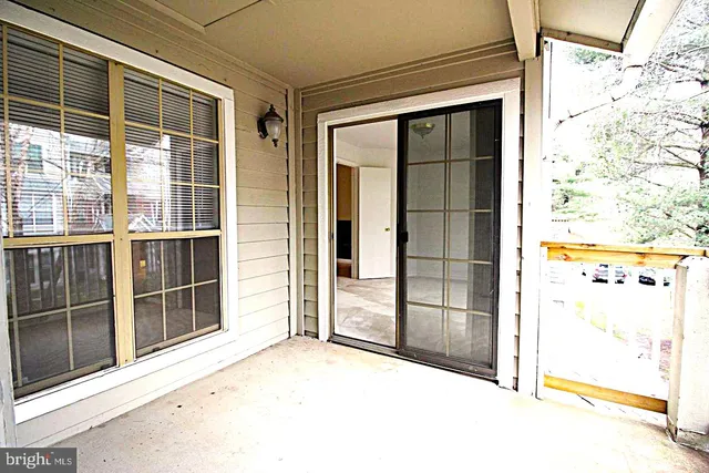 $1,995 | 3902 Penderview Drive, Unit 1423, Fairfax, VA 22033