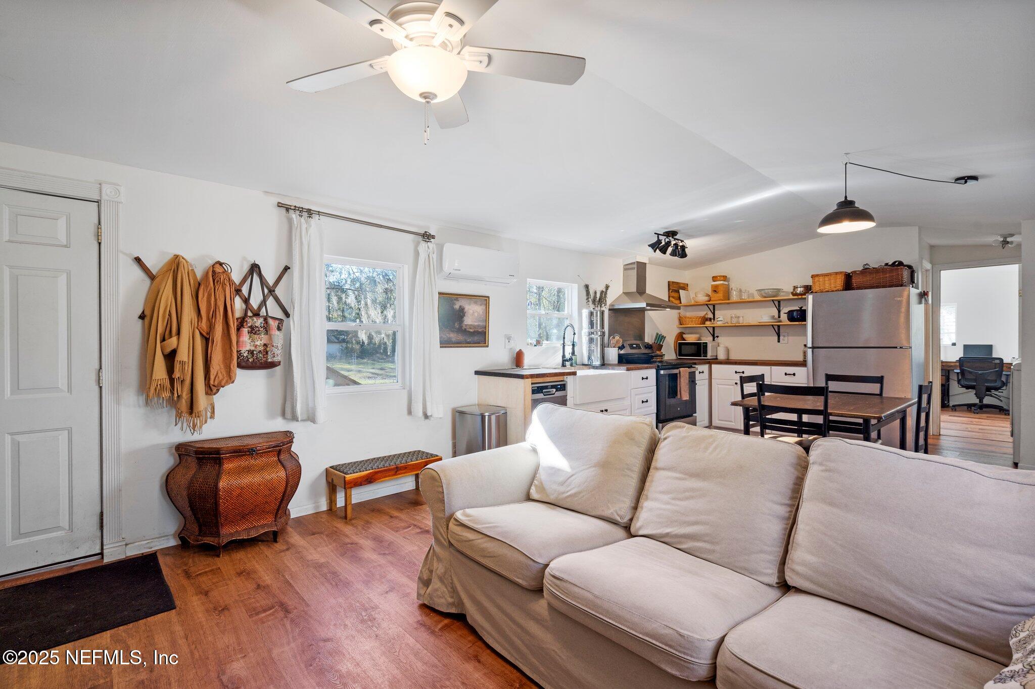 1561 Shedd Road Green Cove Springs, FL 32043 - Photo 9 of 37 14-web-or-mls-DSC08596