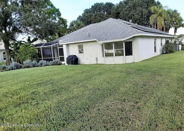 $2,600 | 3711 Peacock Drive, Melbourne, FL 32904