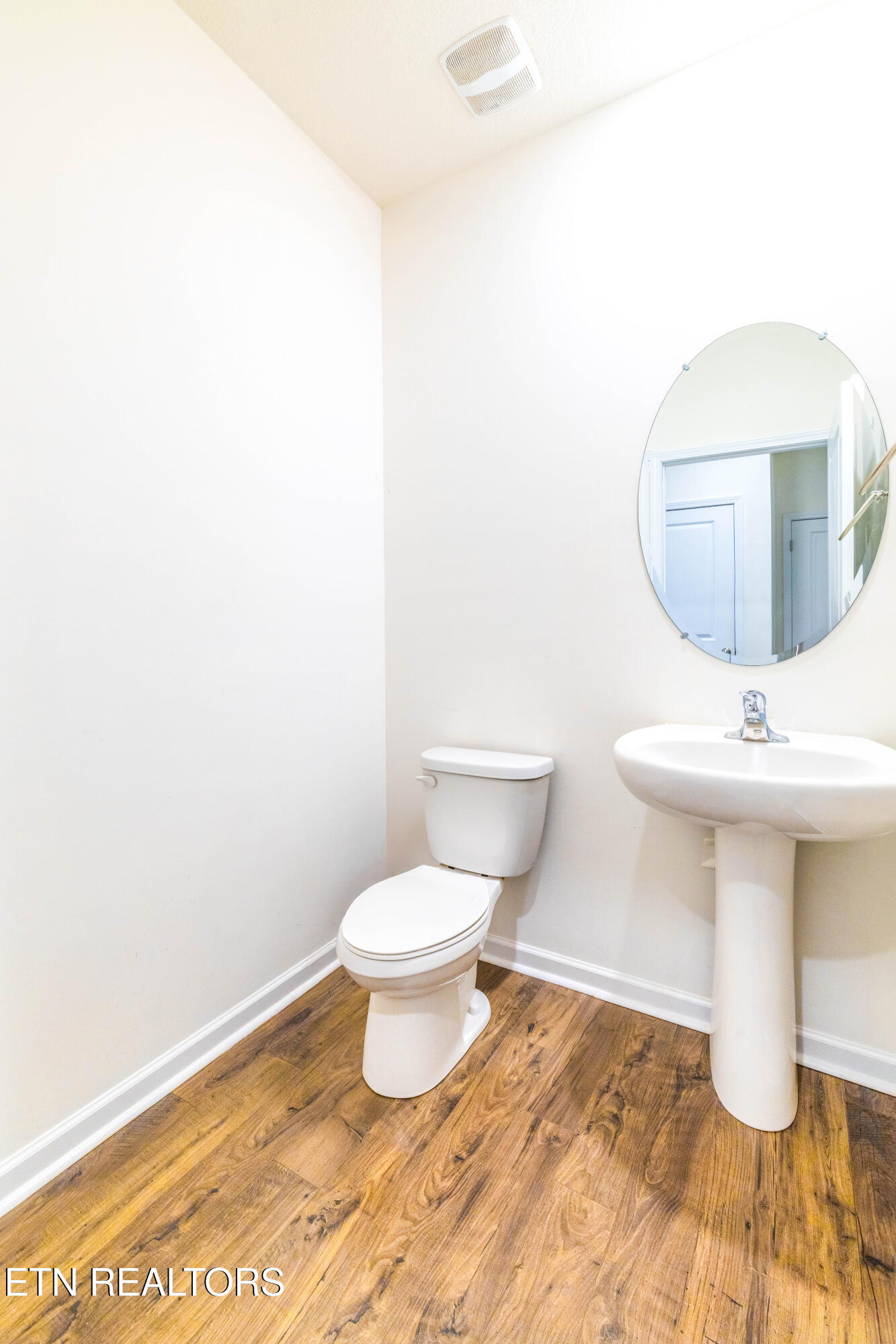 213 Ibis Loop Oak Ridge, TN 37830 - Photo 19 of 45 755A1349-Edit-Edit