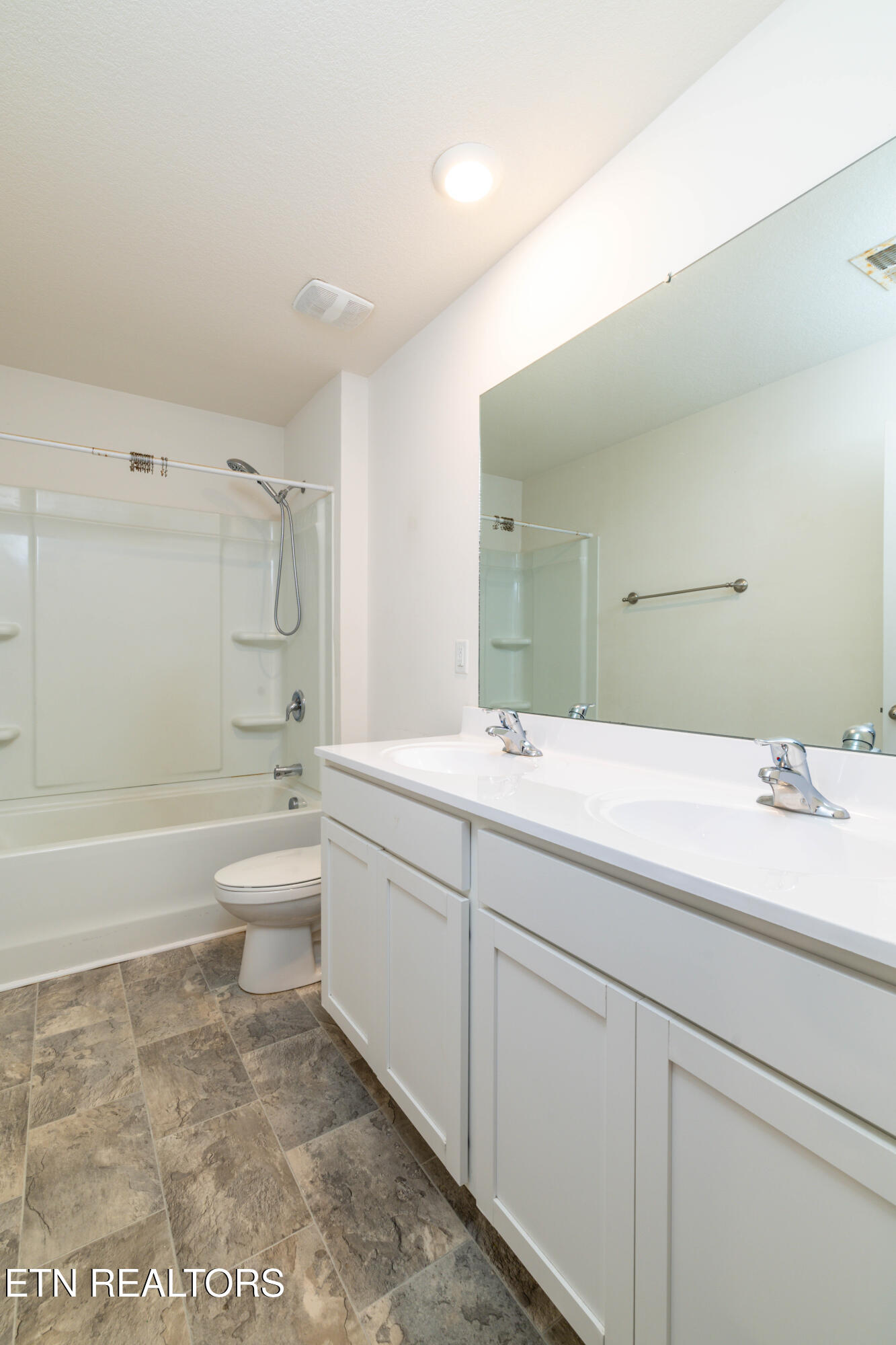 213 Ibis Loop Oak Ridge, TN 37830 - Photo 26 of 45 755A1379